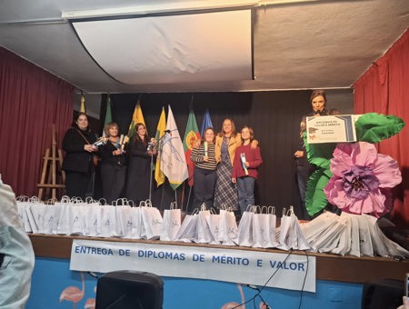 Cerimonia De Entrega De Diplomas De Merito 4