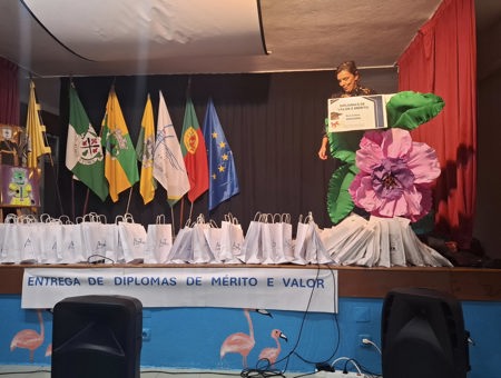 Cerimonia De Entrega De Diplomas De Merito 12